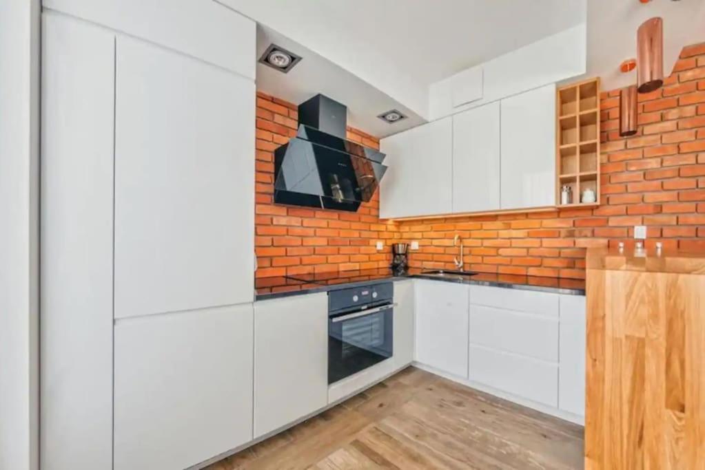 Close-Ga Gdansk&Sw Barbary Bagian luar foto